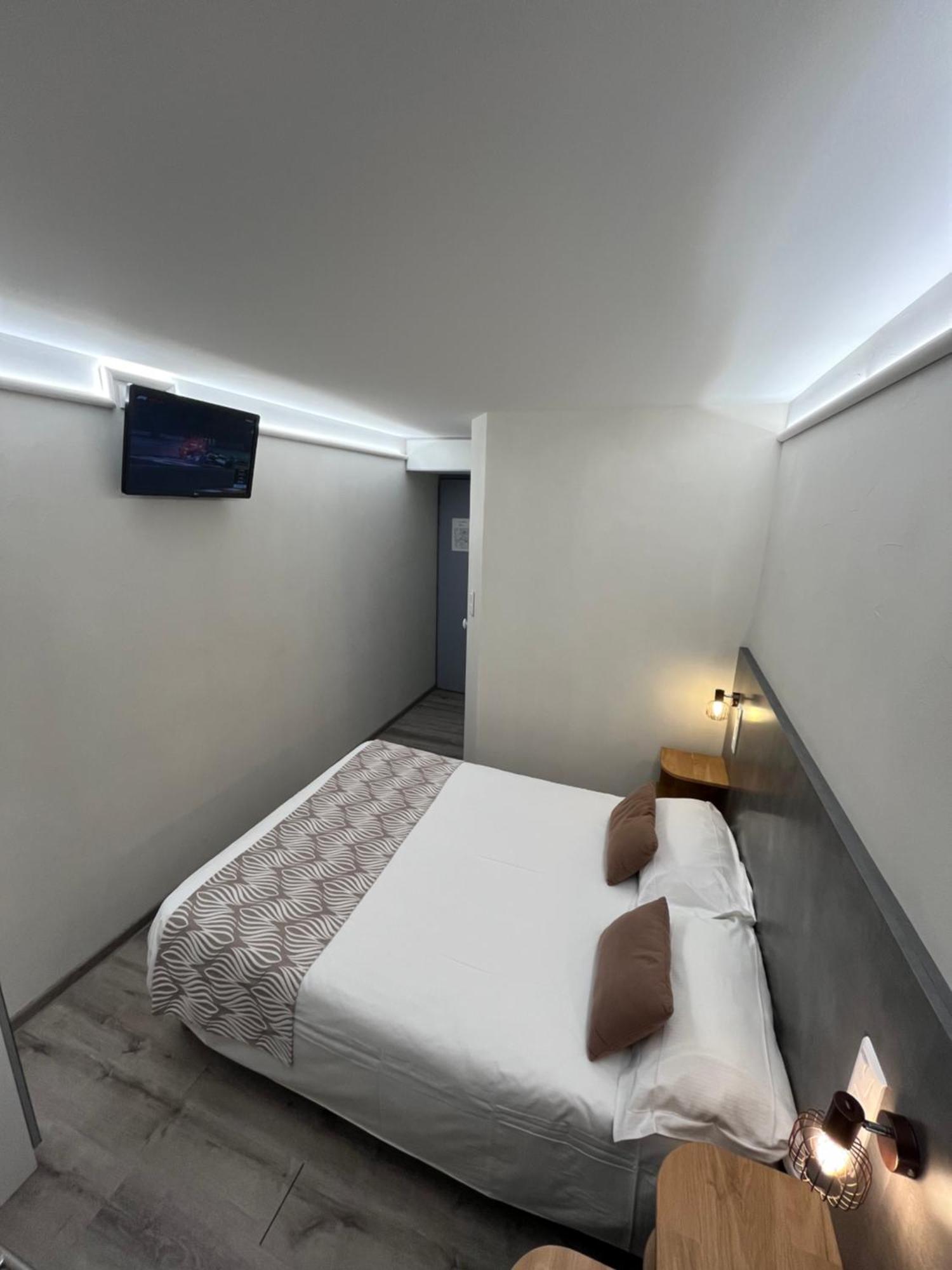 Nouvel Hotel Lons-le-Saunier Ngoại thất bức ảnh