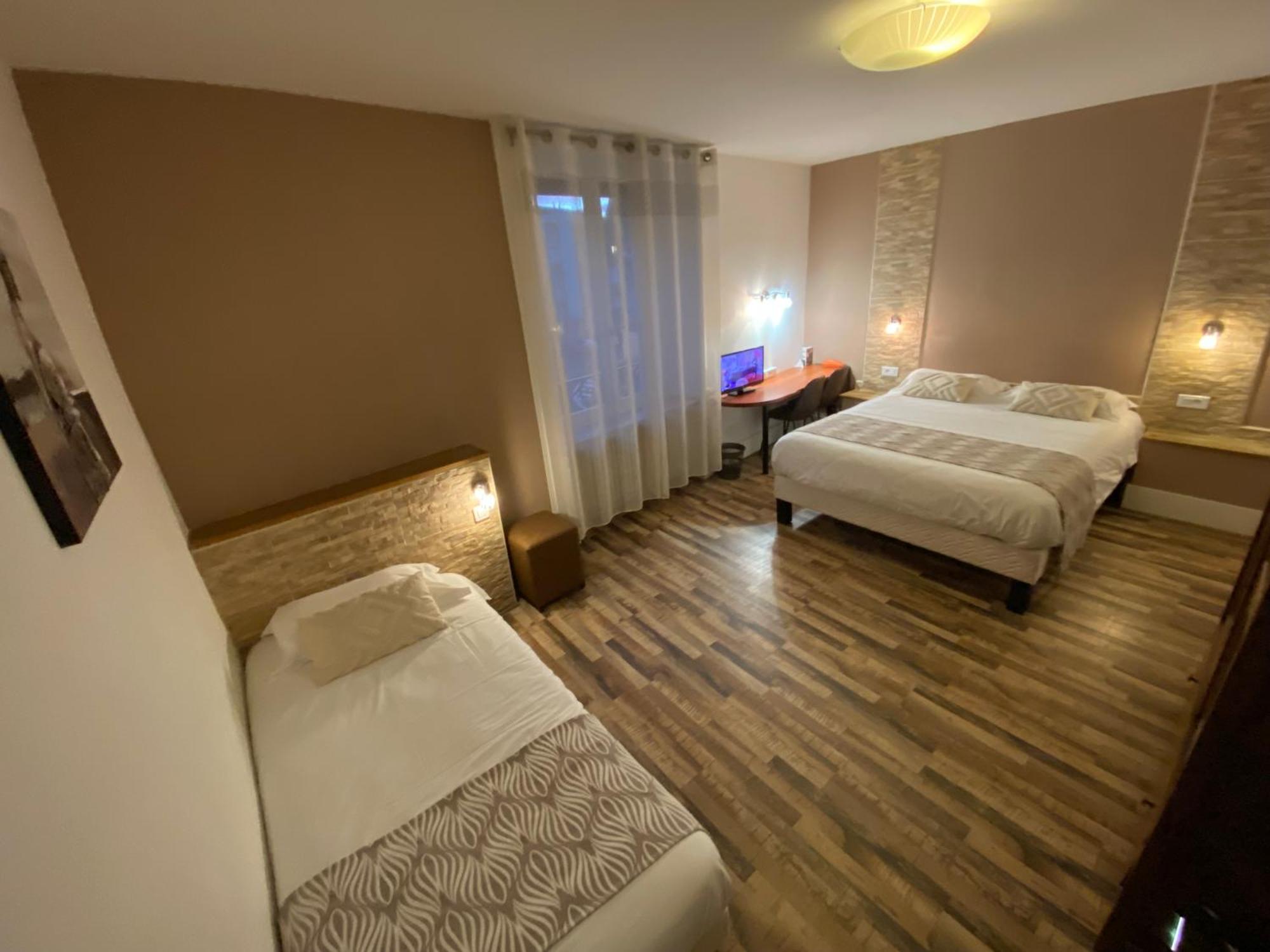 Nouvel Hotel Lons-le-Saunier Ngoại thất bức ảnh